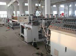 Machine van de het Schuimraad van WPC de Decoratieve, de Productielijn van de het Schuimraad van pvc CELUKA