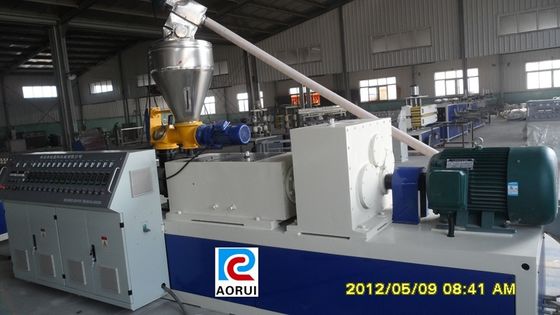 Goede prijs. 50hz de Uitdrijvingslijn van het venster Plastic Profiel, van de het Profielextruder van pvc WPC Plastic de Machineprofiel die Machine maken online