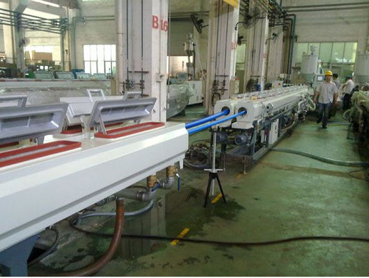 Goede prijs. De tweeling van de Machine Plastic pvc van de Schroefextruder Tweelingpijp die Machine voor Waterpijp maken online