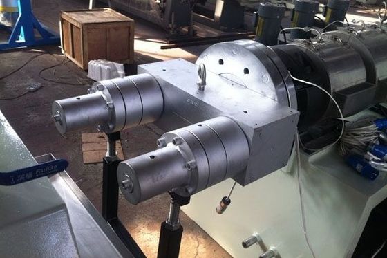 Goede prijs. De dubbele van de Machinepvc van de Schroefextruder van de de Pijpproductielijn Goedkeuring van Ce ISO online