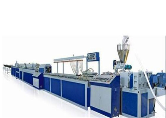 Goede prijs. Plastic het Profielproductielijn van Profielpvc WPC/Profielextruder online