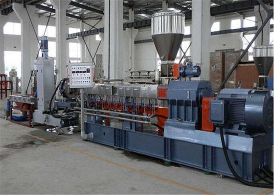 Goede prijs. Pp/PE/HUISDIEREN de Dubbele Machine van Schroef Plastic Korrels voor Plastic Recycling online