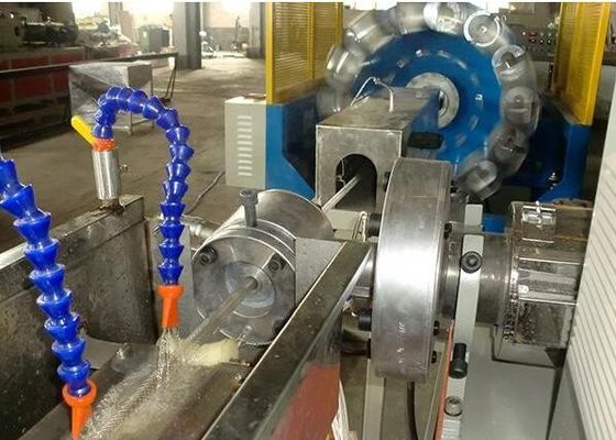 Goede prijs. Pvc-Tuinslang die tot Machine maken Plastic Uitdrijvingslijn, Tweeling Versterkte de Pijpproductielijn van Schroefpvc Vezel online