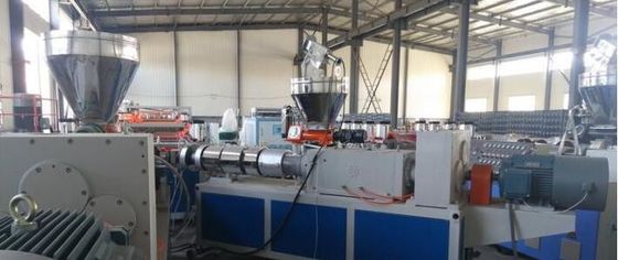 Goede prijs. 3 het Malplaatjeproductielijn van de laagwpc Bouw/de Extruder van het Bouwmalplaatje online