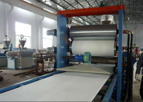 Goede prijs. Het Plastic Blad die van pvc Machine, pvc-Schuimraad/Bladproductielijn maken online