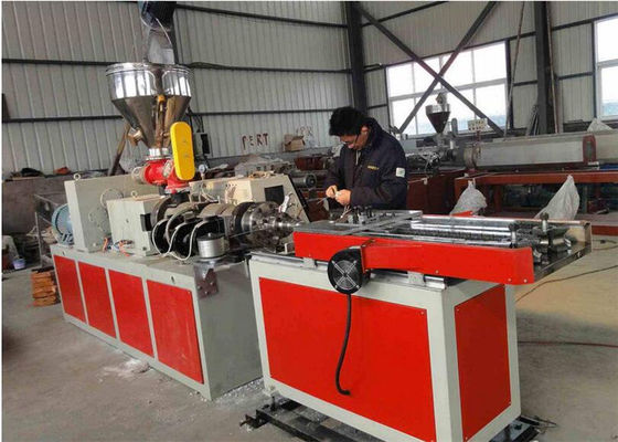 Goede prijs. Het automatische PE van de de Extrudermachine van 50hz Plastic Enige Muur Golfpijp Maken online