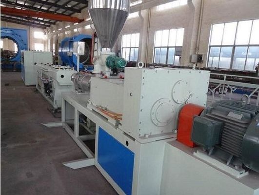 Goede prijs. De hydraulische Beschermende Lijn van de Koker Plastic Uitdrijving, Sprial-Pe van de Slangafwijking de Machine van de Pijpuitdrijving online