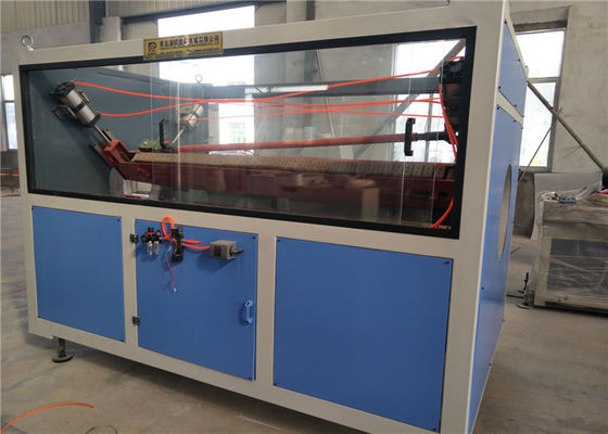Professionele plastische pijplextrusielijn voor PE-pijpen 16-630mm 25m*2.6m*1.8m 38Cr Moaia schroef en loop