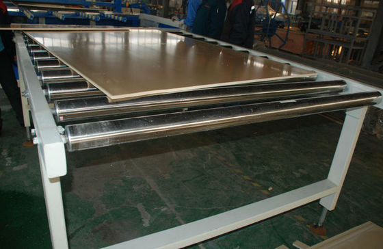 Goede prijs. Volledig het automatische van de het Schuimraad van pvc WPC het Malplaatje van de de Machinebouw Maken online