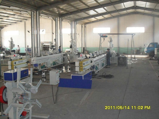 Goede prijs. Pvc-de Uitdrijvingslijn van de Buis Plastic Pijp, de Waterpijp Plastic Extruder van UPVC/CPVC- online