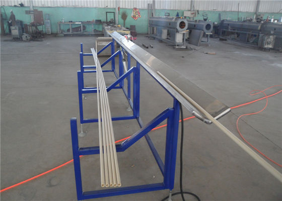 Goede prijs. Van de de Buispijp van pvc UPVC Plastic de Uitdrijvingsmateriaal/het Maken van Machine, Ce-Norm online
