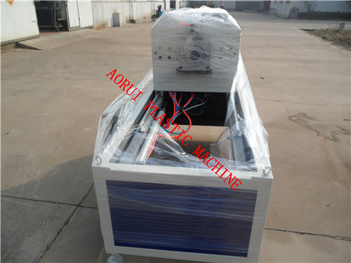 Goede prijs. Van de de Pijpuitdrijving van pvc UPVC de Plastic van het de Lijngebruik Motor 110KW van Simens - 360KW online