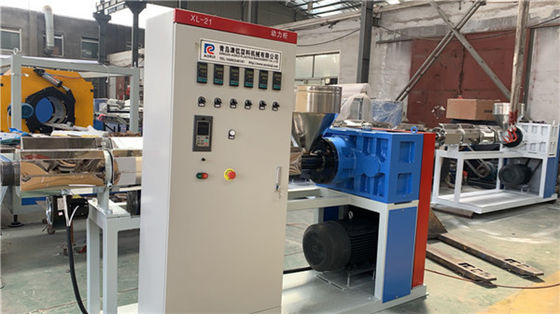 Goede prijs. Geblazen de Smelting van het gezichtsmasker Makend het Certificaat van Machinece met Enige Schroefextruder online