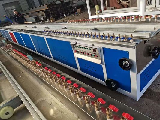 Goede prijs. De tweeling van de de Uitdrijvingslijn UPVC van het Schroef Plastic Profiel Machine van de het Profieluitdrijving online