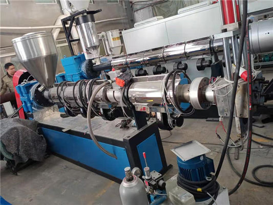 Automatische Tweeling van de de Raadsmachine van het Schroefwpc Schuim Breedte 1220mm