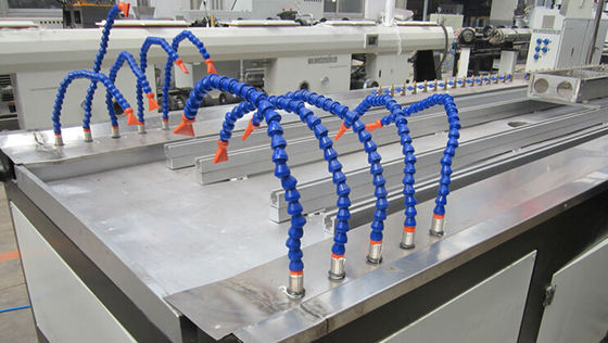 Goede prijs. De Deuren en de Vensters die van pvc de Plastic Lijn van de Profieluitdrijving voor Desorative maken online
