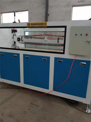 Goede prijs. Aanpasbare totale vermogen PE waterpijp productielijn Machinery Level Same With Germany Zorg voor pijpleiding online