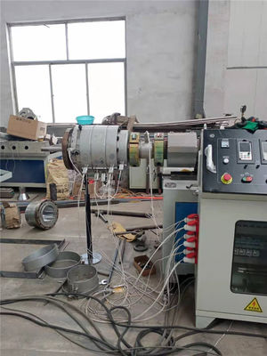 De koele Lijn van de Waterpijpuitdrijving 30 kW-de Pijp die van Rioolpvc Machine maken