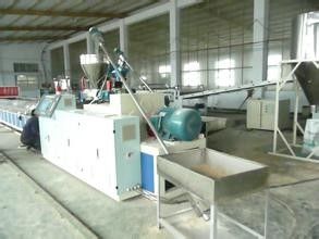 Goede prijs. De Productielijn van het meubilairwpc Profiel, de Houten Plastic Samengestelde Machines van het Plafondprofiel online